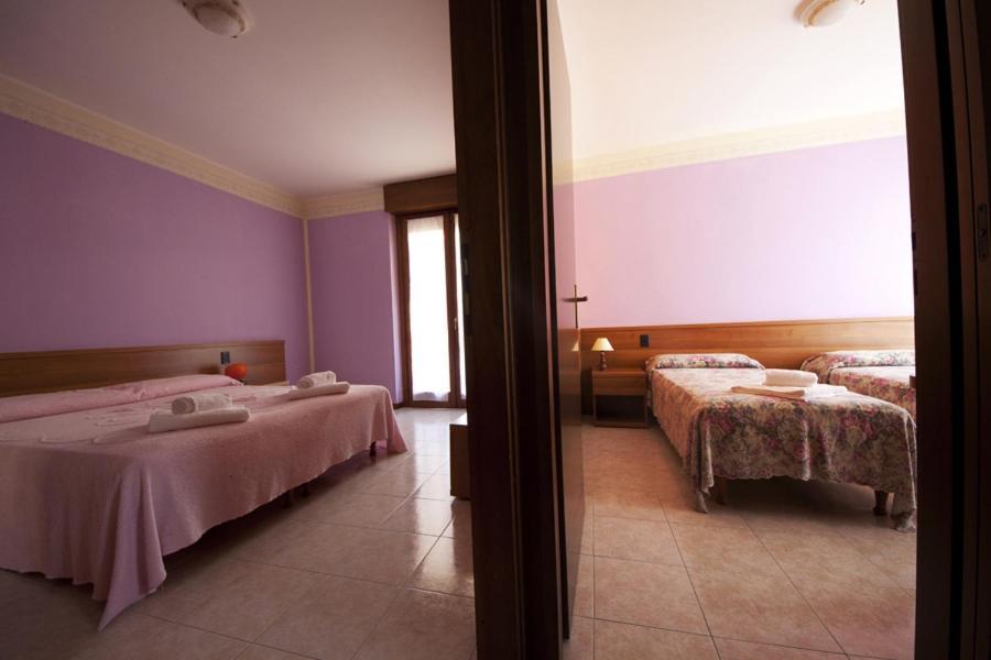 Hotel St. Antony Bardolino Room photo